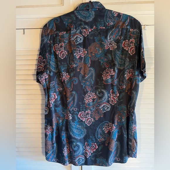 SOLD — Ted Baker London short sleeve shirt // size 5 - Picture 3 of 3